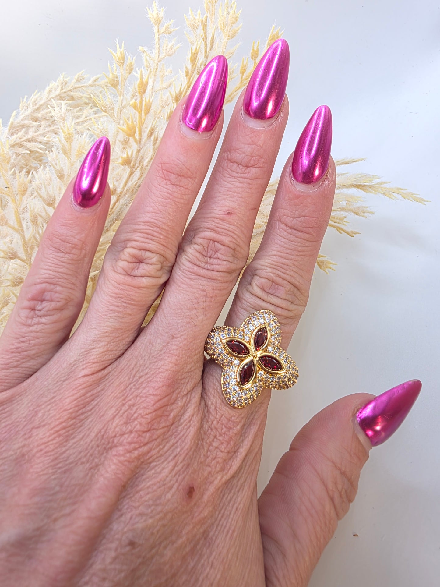 Anillos Vidrio de Flor de LV