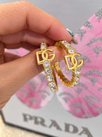 ARETES INSPIRADOS EN DISEÑADOS